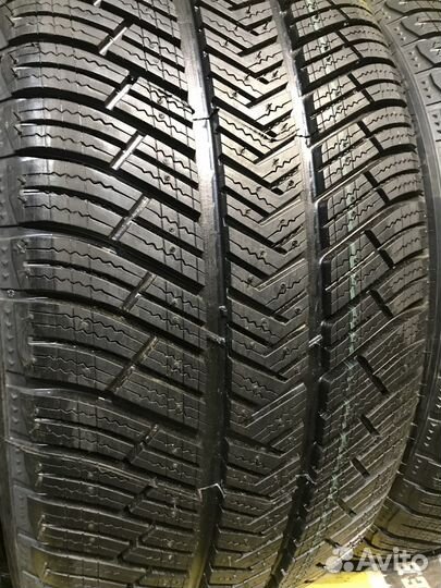 Michelin Pilot Alpin PA4 285/35 R20 и 255/40 R20 104V