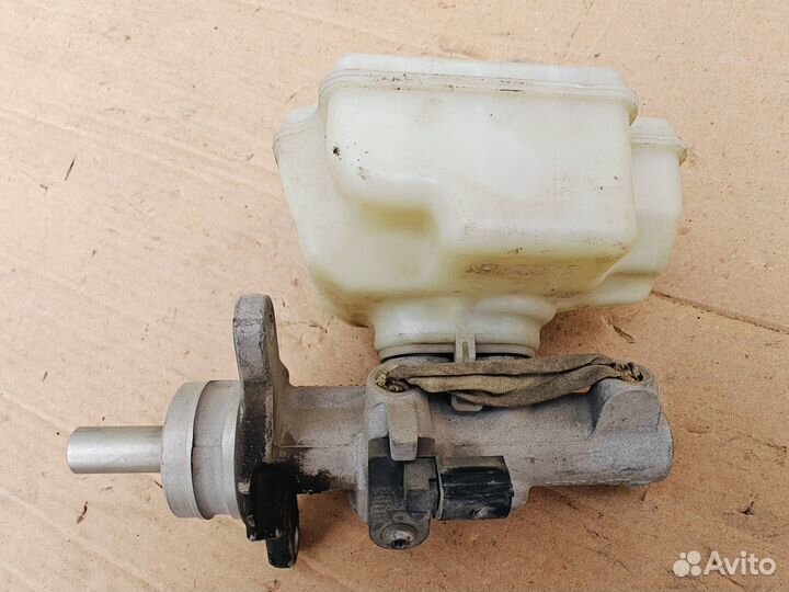 Seat Toledo 3 цилиндр тормозной главный