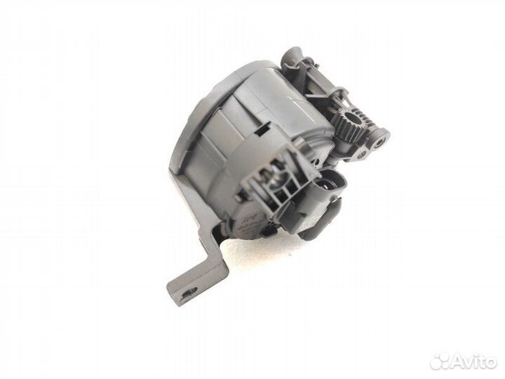 Фара противотуманная передняя правая Audi A3 8P