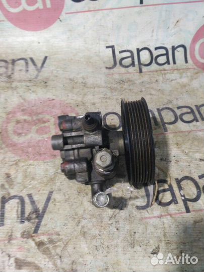Насос гидроусилителя руля Toyota Avensis 1AZ