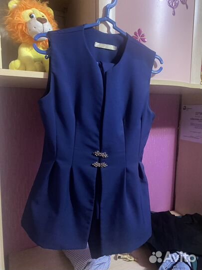 Продам костюм