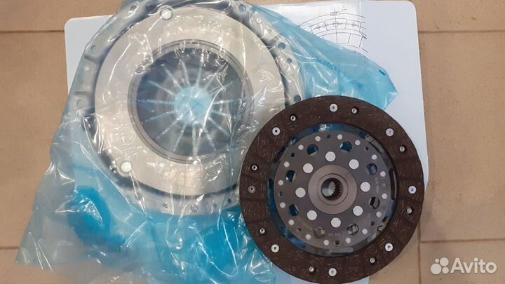 Сцепление ниссан Х трейл Nissan X-Trail маховик