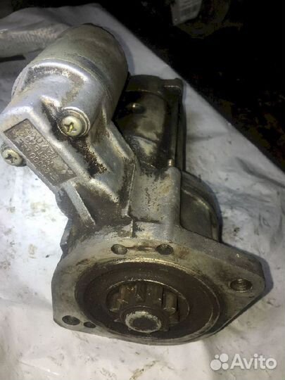 Стартер LD20 Nissan Vanette ugjc22 2330009E10