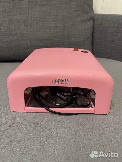 Лампа для сушки ногтей