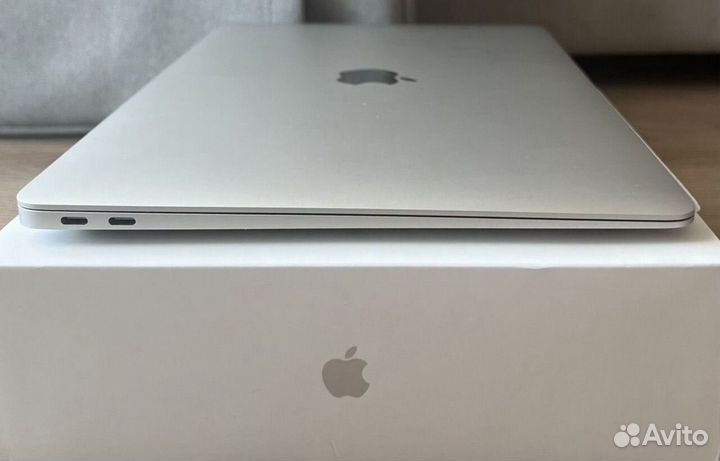 Apple Macbook air 13 2020 m1 8gb 256