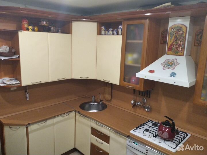 Кухонный гарнитур угловой