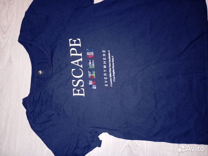 Футболки женские