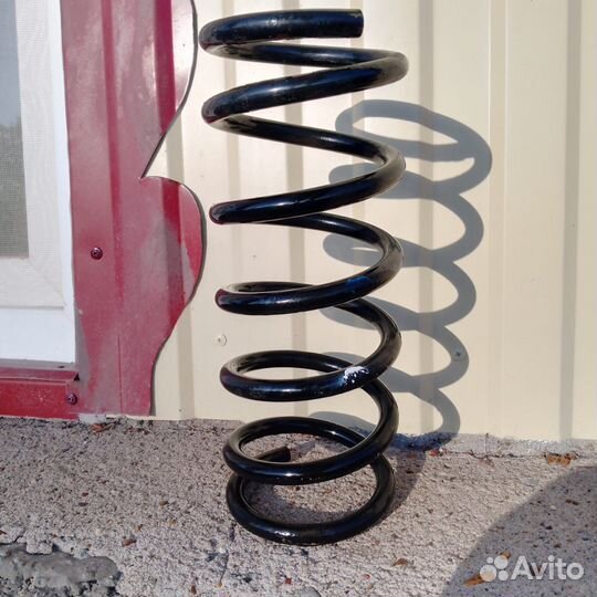 Пружина задняя ssangyong