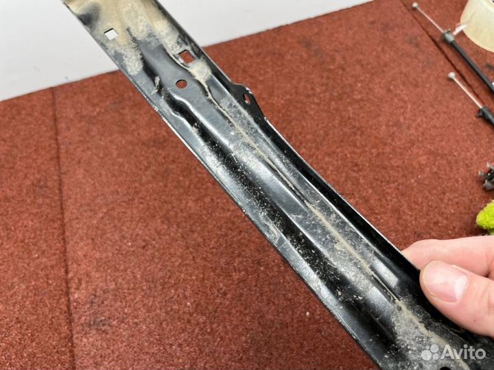 Кронштейн панели передний правый Skoda Kodiaq NS7