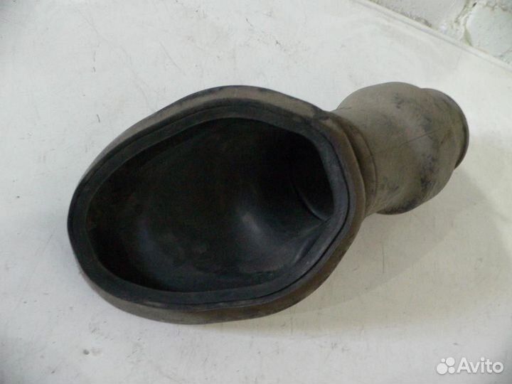 Пыльник рулевой рейки toyota RAV 4 2006-2013