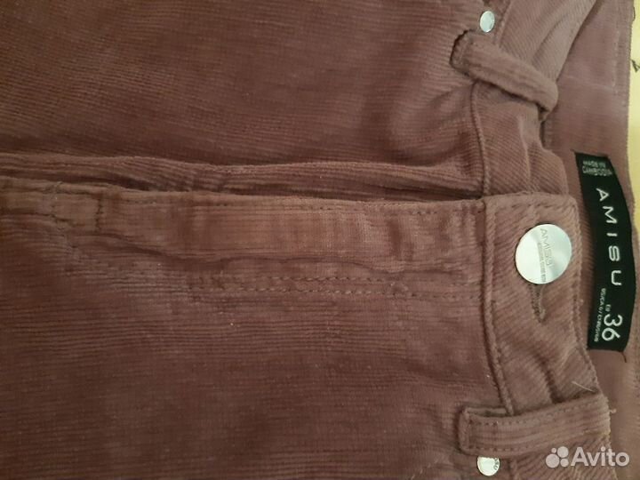 Джинсы белые