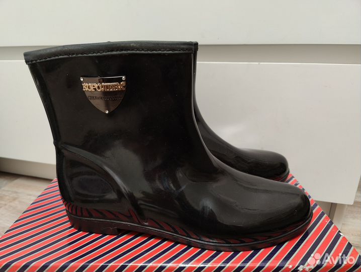 Резиновые сапоги Королева 40