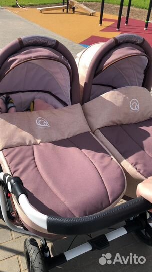 Коляска для двойни
