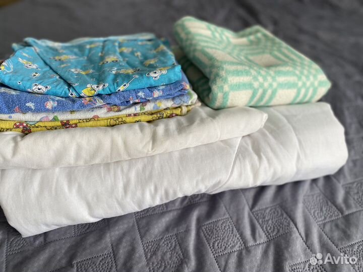 Детские одеяла подушка и пеленки
