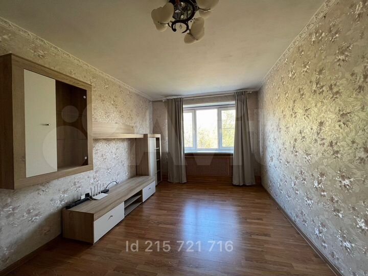 3-к. квартира, 65 м², 5/5 эт.