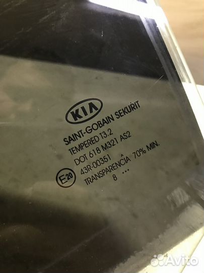 Стекло заднее левое Kia Sportage 2