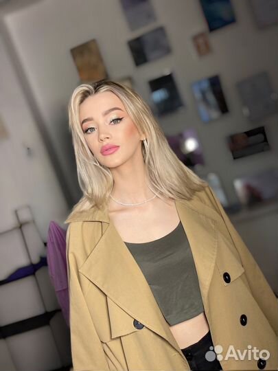 Визажист бровист