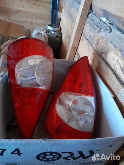 Задние фары priora универсал