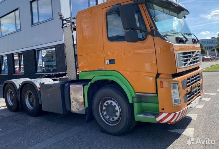 В разборке грузовик Volvo, FM 2005-2008
