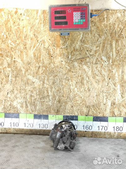 Компрессор системы кондиционирования Toyota Coroll