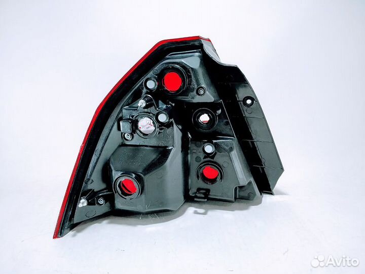 Фонарь правый задний в крыло Ravon Nexia R3