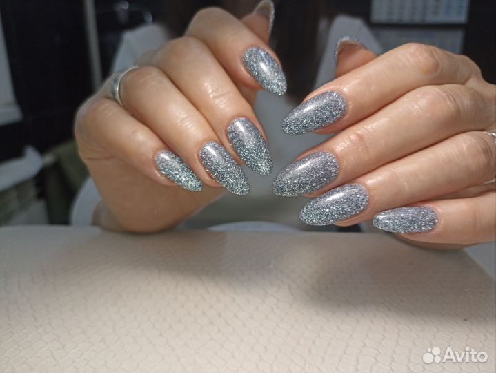 Маникюр педикюр