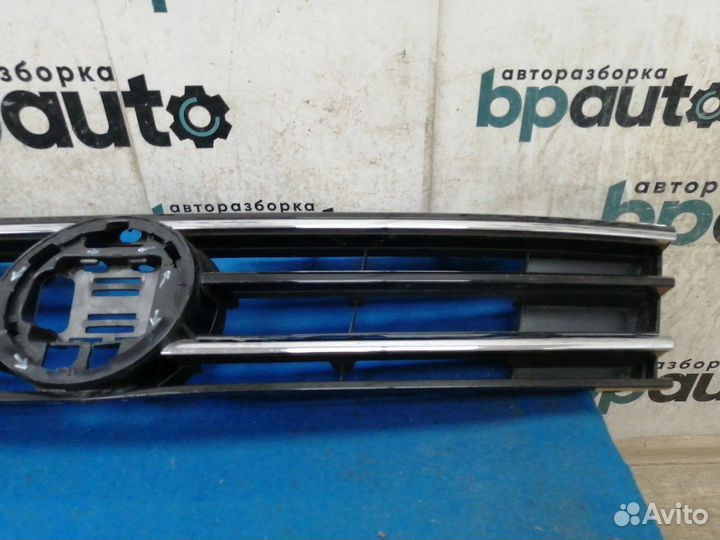 Решетка радиатора 5NA853653 Volkswagen Tiguan II