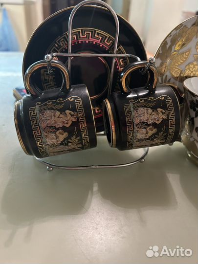 Кофейная пара на подставке