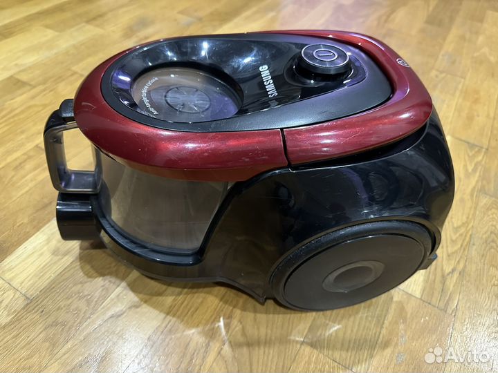 Пылесос samsung 1800W