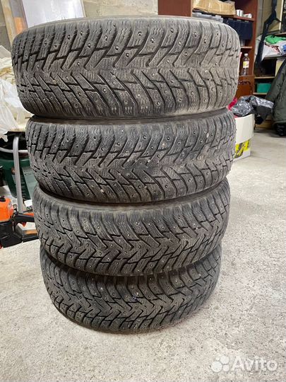 Nokian Tyres Hakkapeliitta 8 185/60 R15 88T