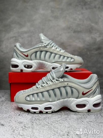 Кроссовки Nike air max tailwind 4