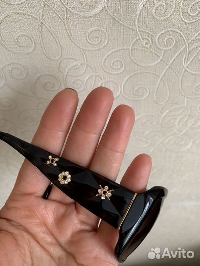 Солнечные очки chanel