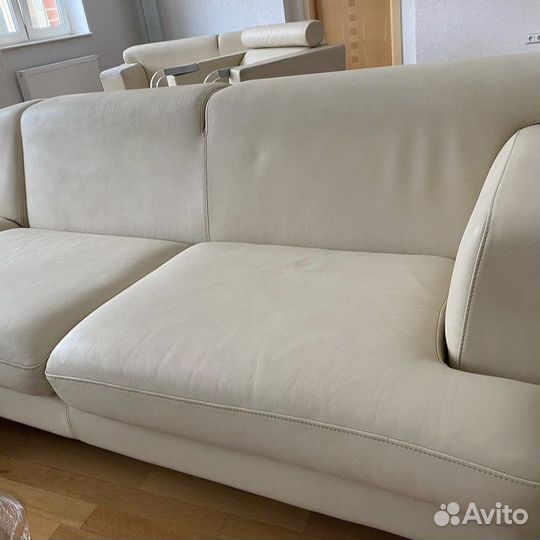 Покраска кожаной мебели