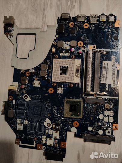 Материнские платы доноры