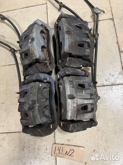 Суппорт передний Lexus NX