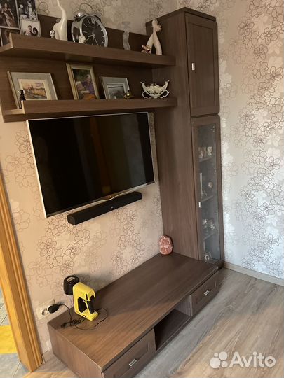 Стенка в гостиную