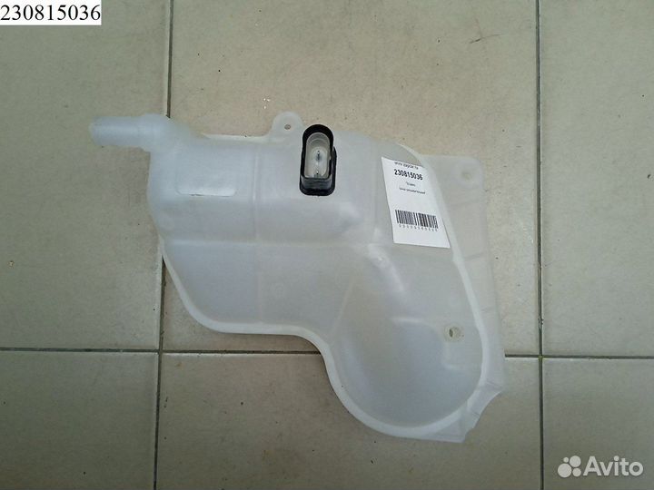 Бачок расширительный VW Passat B5 Audi A4 B5