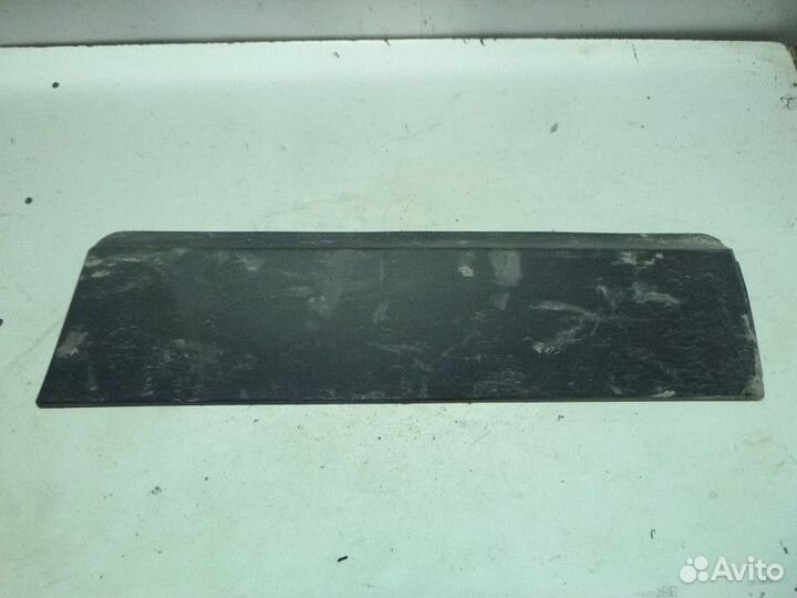 Накладка задней левой двери opel mokka 2012