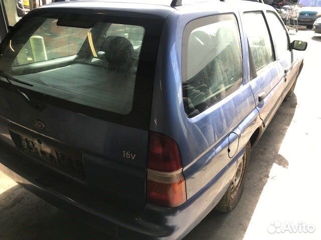 Разбор на запчасти Ford Escort