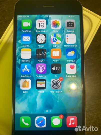 Телефон iPhone 6s