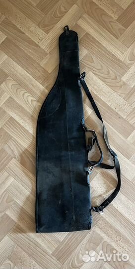 Чехол для ружья и остатки запчастей