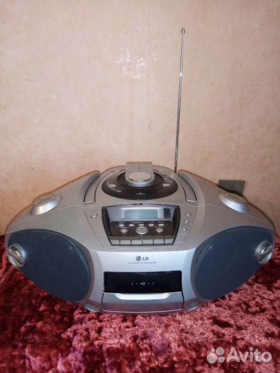 Магнетолла LG CD-372 AX