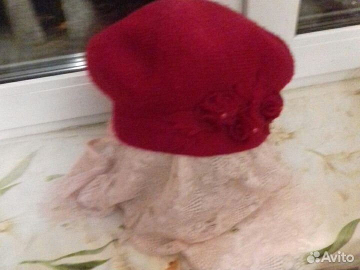Шапка новая и берет б/у