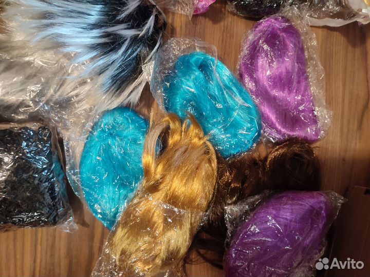 Парики цветные