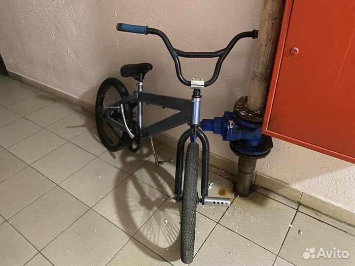 Трюковой велосипед bmx