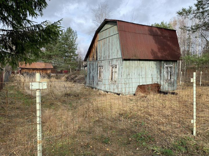 Дача 30 м² на участке 6 сот.