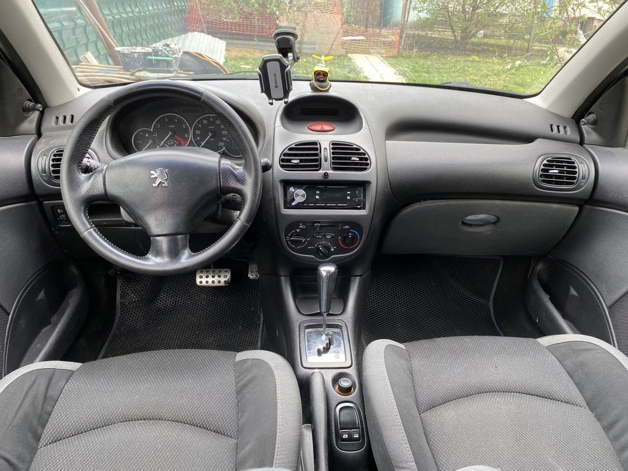 Peugeot 206: фото владельца