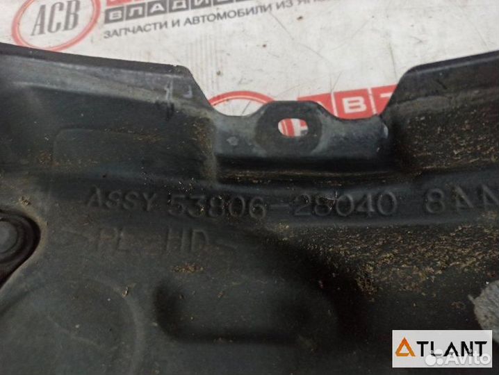 Подкрылок передний левый toyota estima