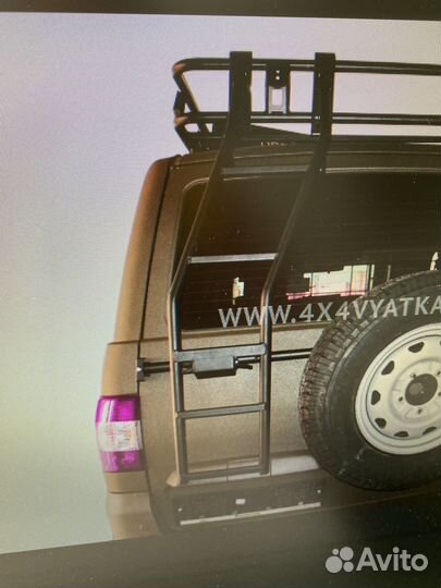 Лестница откидная с креплением к багажнику