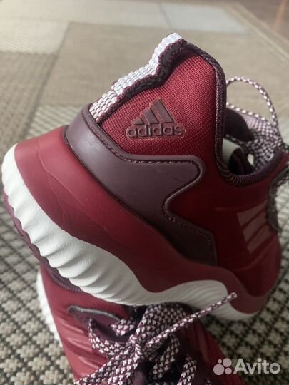 Кроссовки женские adidas